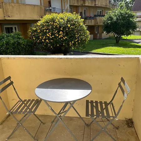 Avec Piscine Chauffee Et Tennis Proche Deauville * Touques