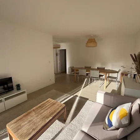 Avec Piscine Chauffee Et Tennis Proche Deauville Apartman Touques